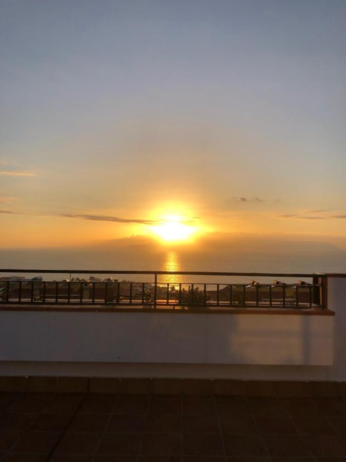 شقة Amazing Duplex With Large Terrace And Sea Views بويرتو دي سانتياغو المظهر الخارجي الصورة