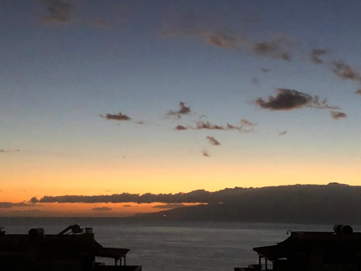 شقة Amazing Duplex With Large Terrace And Sea Views بويرتو دي سانتياغو المظهر الخارجي الصورة